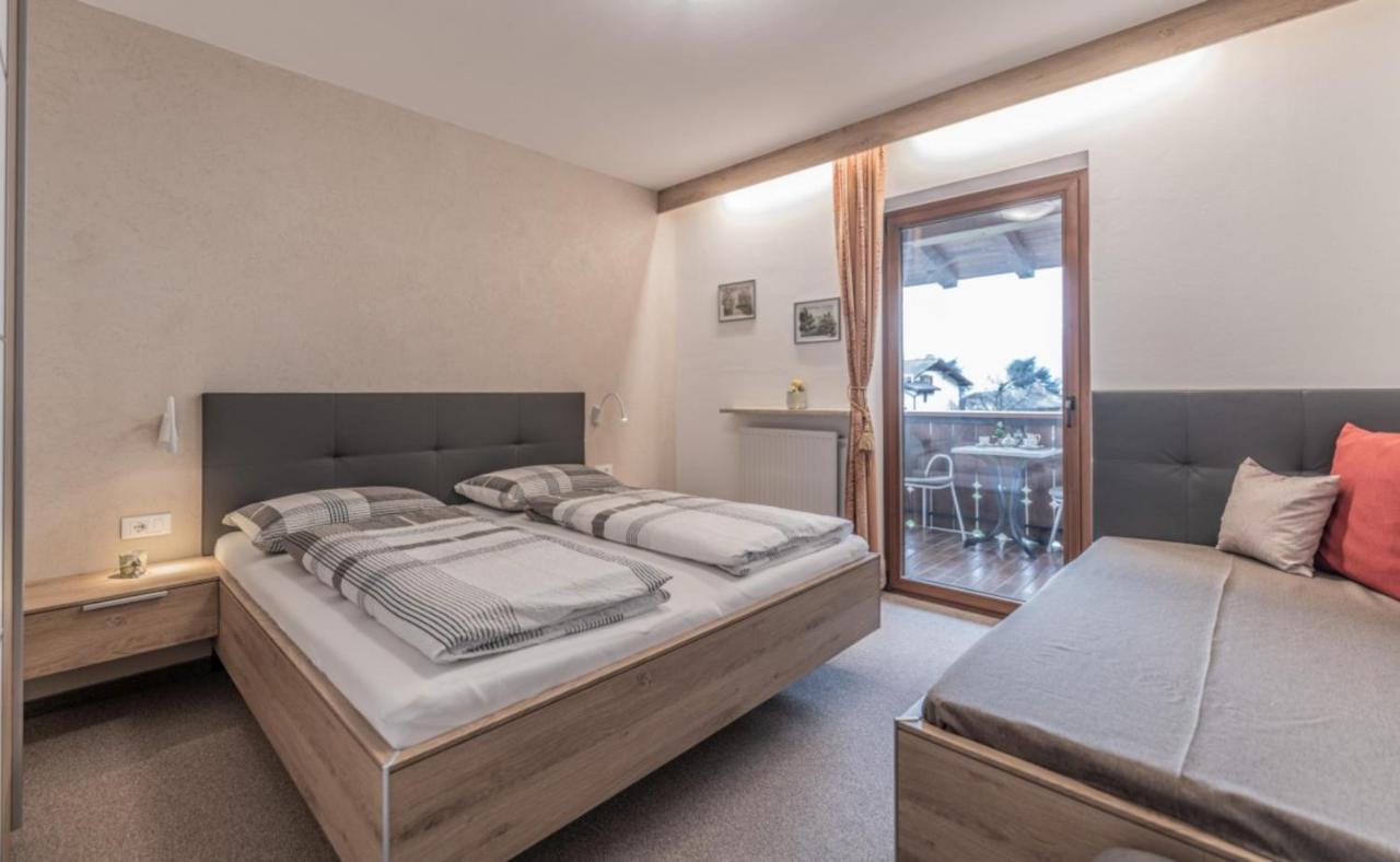 Ferienwohnungen Haus Christine Rifiano Bagian luar foto