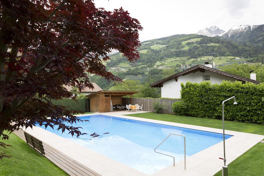 Ferienwohnungen Haus Christine Rifiano Bagian luar foto