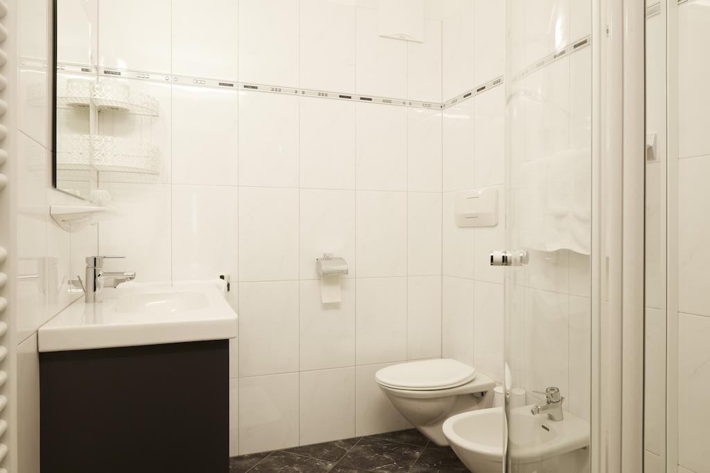 Ferienwohnungen Haus Christine Rifiano Ruang foto